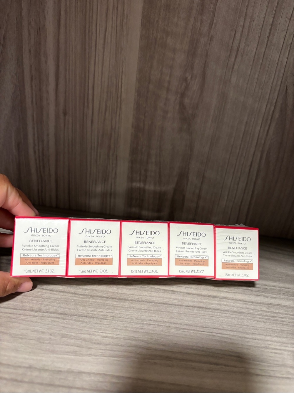Shiseido Benefiance Wrinkle Smoothing Cream 15ml*5=75ml (values $151)
